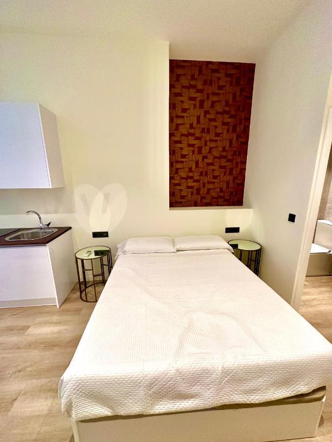 Apartamentos Sunsets Malaga Centro Dış mekan fotoğraf